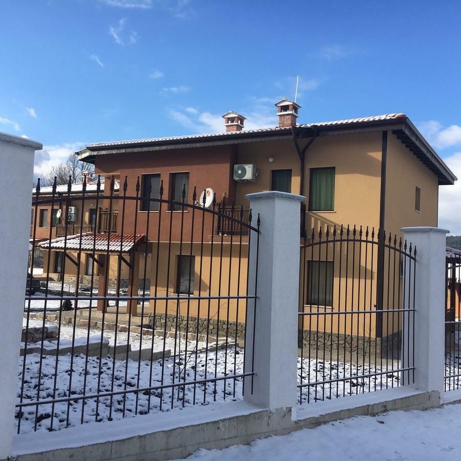 Комплекс Тянкови Къщи Varshets  Exterior foto